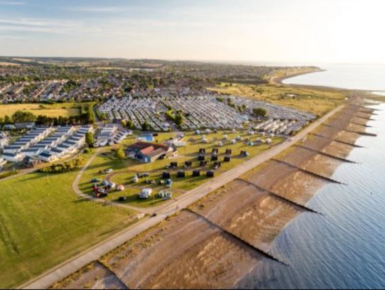 Seaview Holiday Park in Kent seaside location